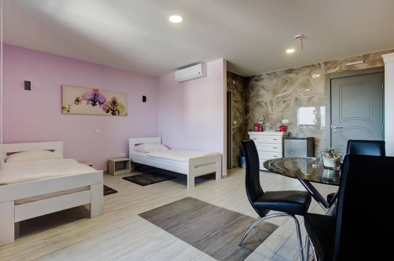 Apartments Singidunum 4 Lux Belgrad Exterior foto
